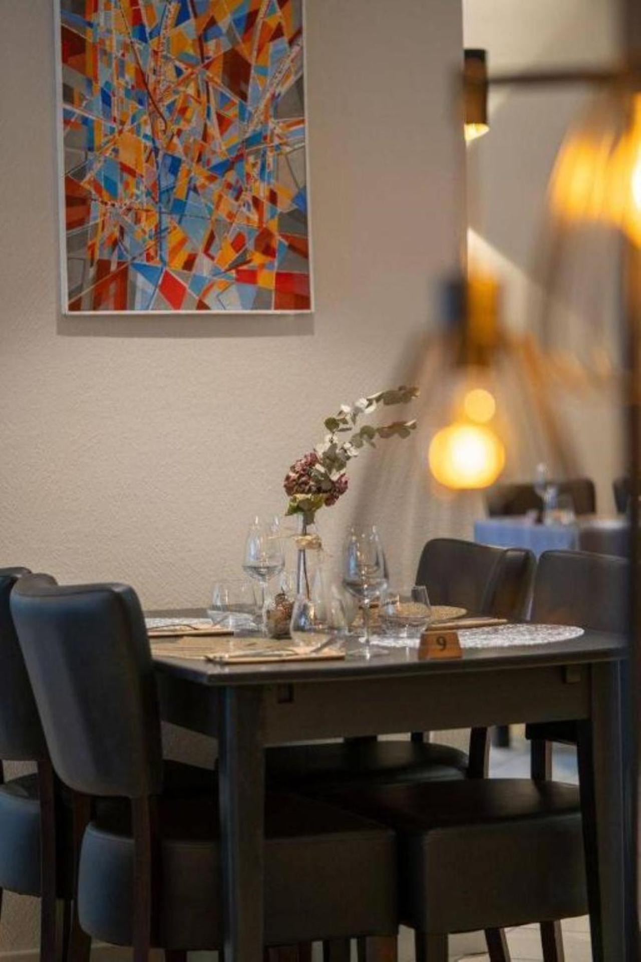 Hotel Restaurant Le Madame La Ferrière Buitenkant foto